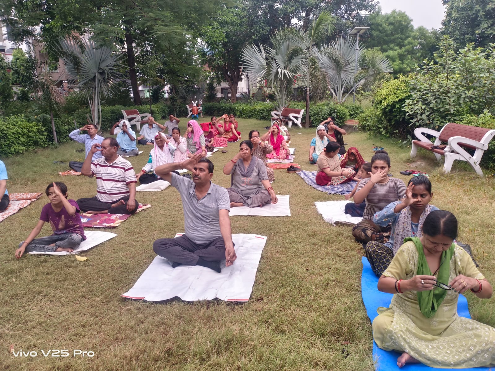 कानपुर: दिनचर्या में योगा को किया है शामिल,जीवन में हुए आश्चर्यजनक बदलाव